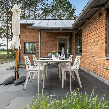 Else - 25m From The Sea By Interhome *